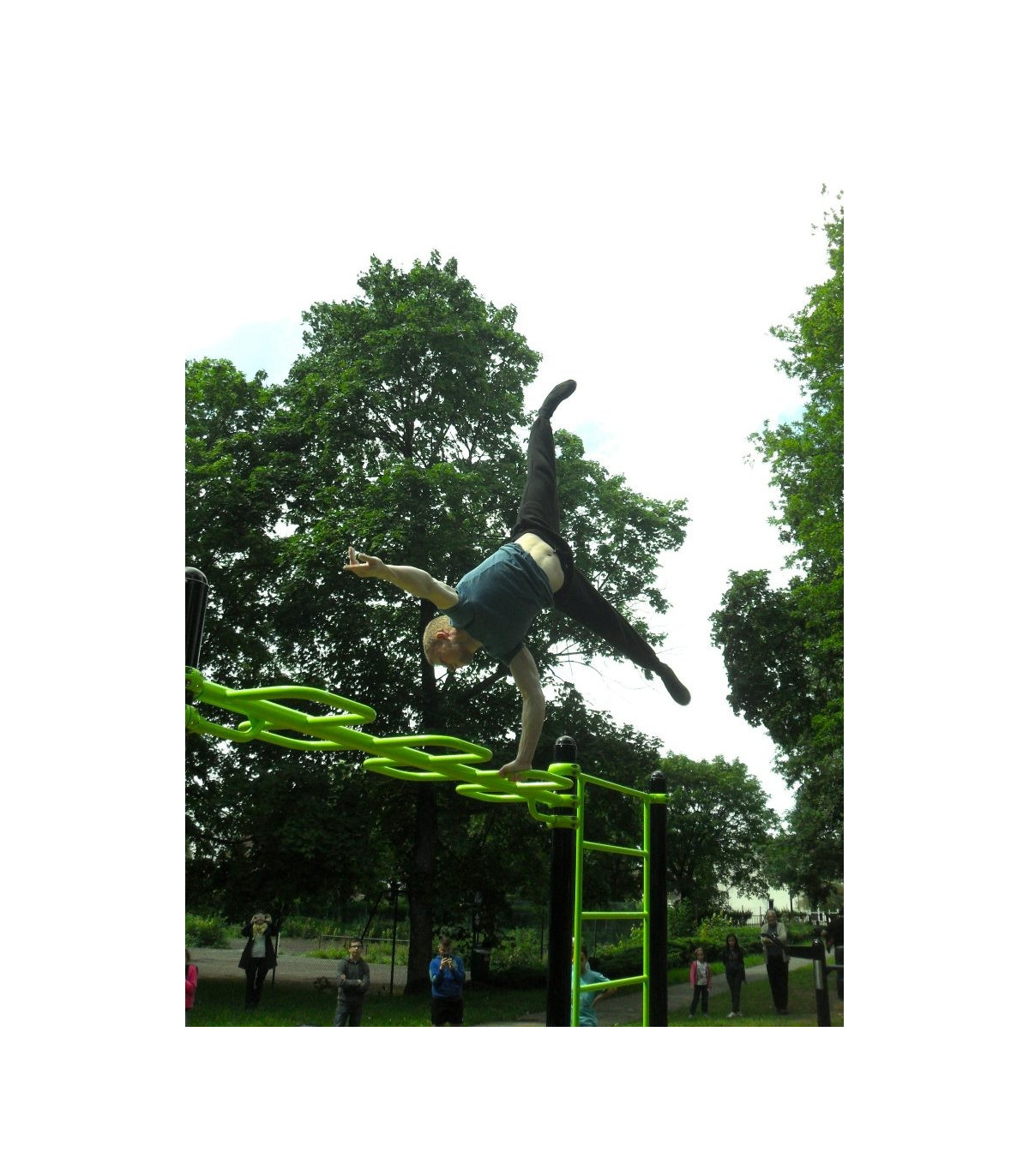 SNAKE BARRRE STREET WORKOUT 2