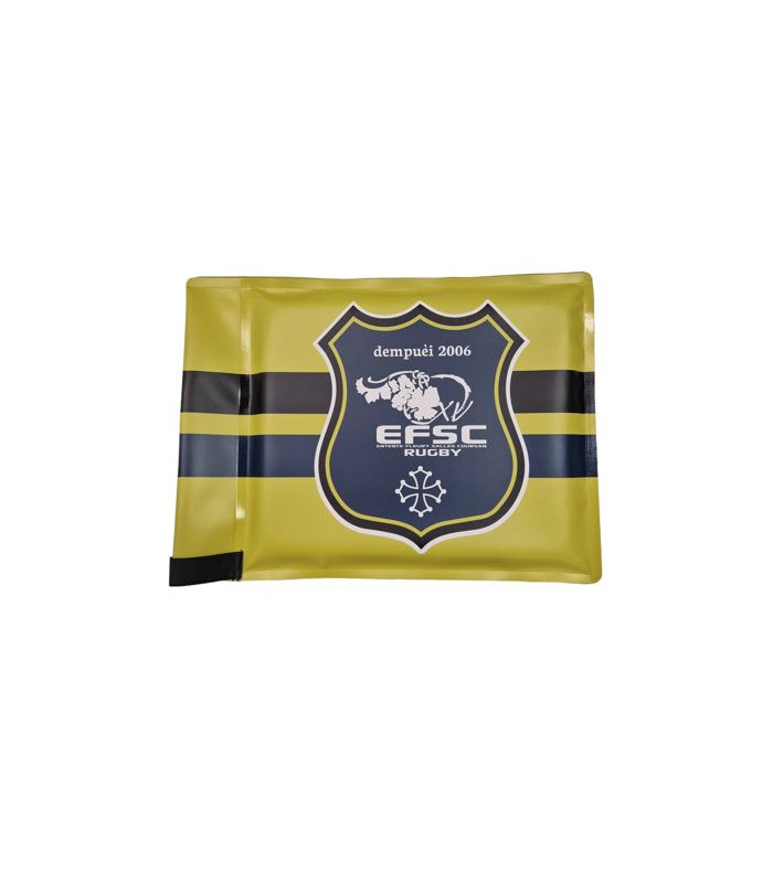 LOT DE 14 DRAPEAUX POTEAUX DE TOUCHE RUGBY PERSONNALISÉES EXEMPLE 3