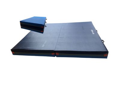 MATELAS DE RECEPTION 400 x 200 x 20 CM PLIABLE EN 2