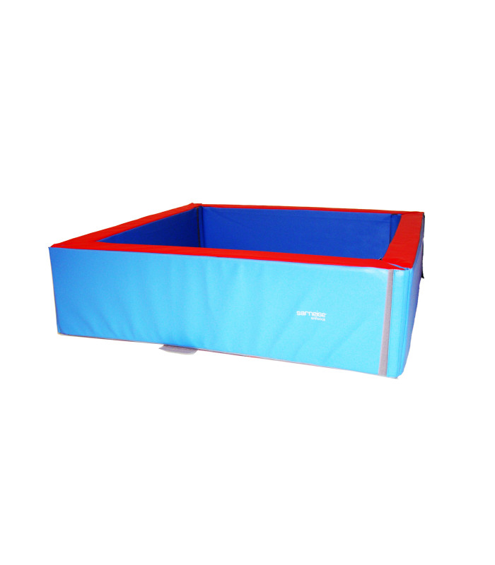 PISCINE A BALLES POUR ENFANTS
