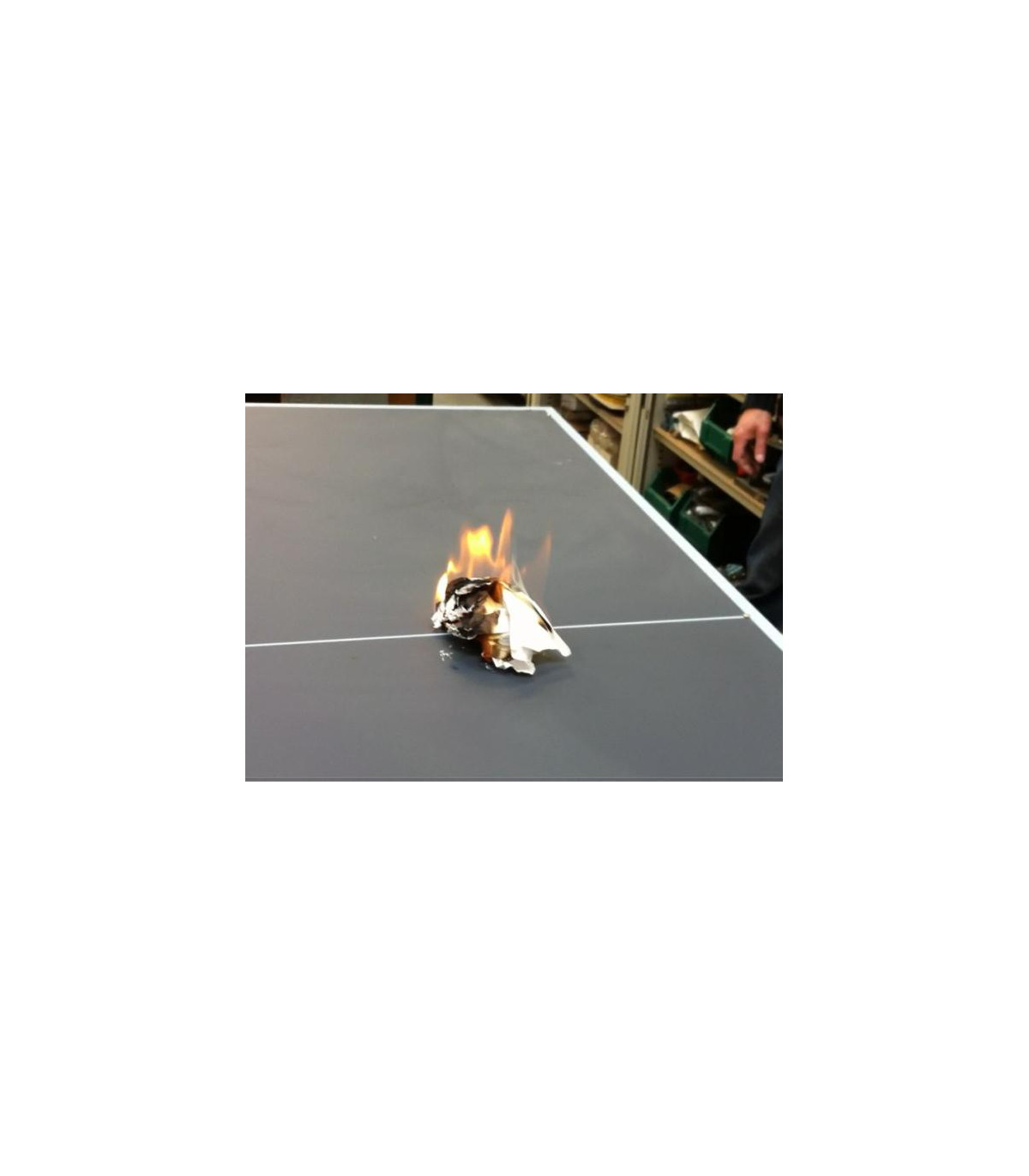 TEST RESISTANCE AU FEU TABLE PING PONG COLLECTIVITÉS PARK CORNILLEAU