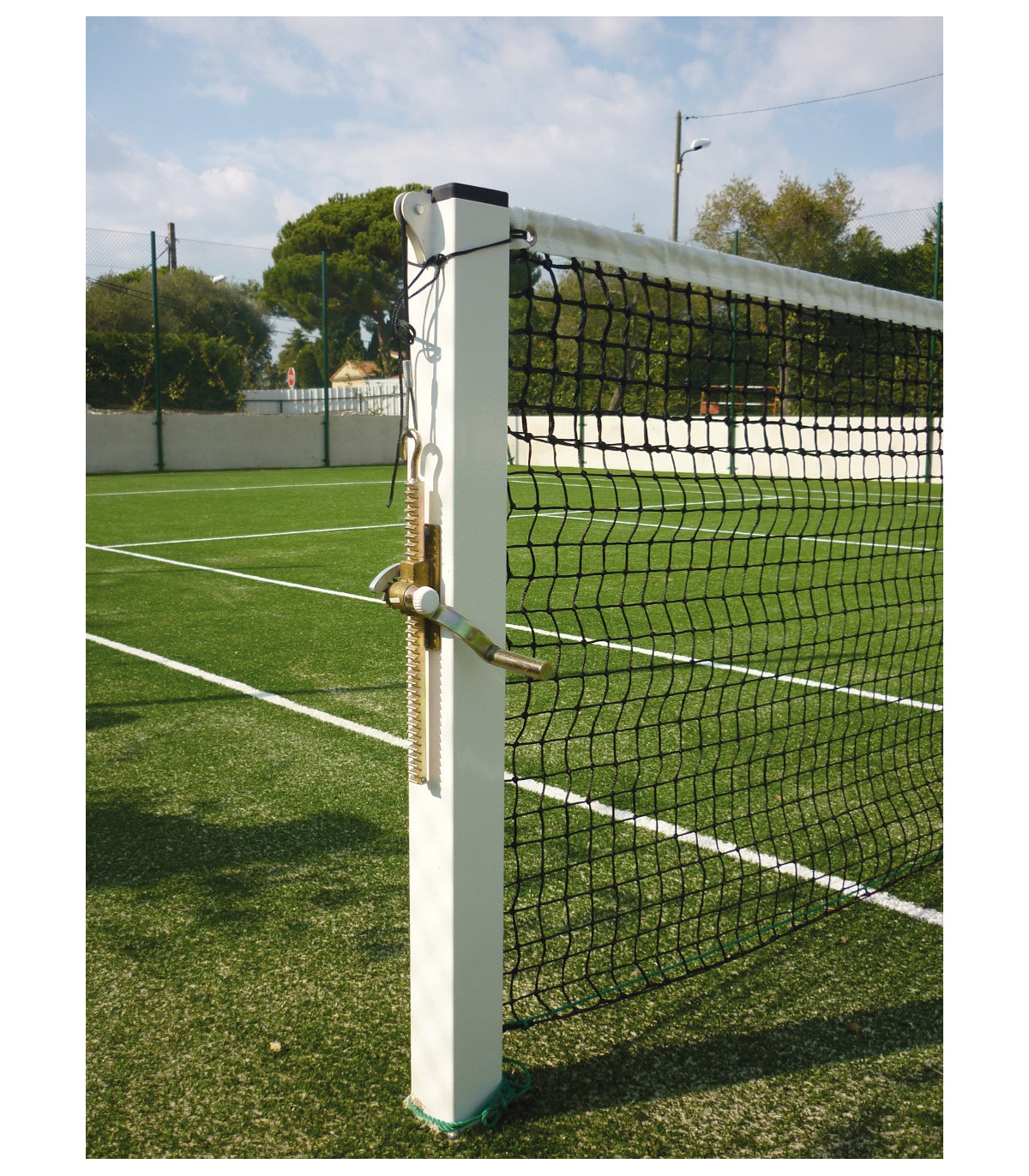 PAIRE DE POTEAUX TENNIS ACIER CARRES