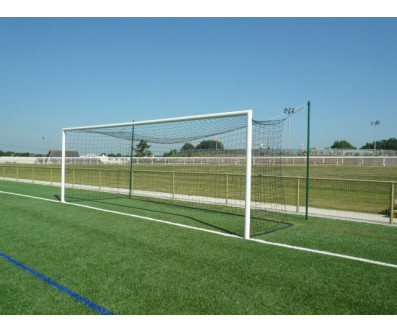 PAIRE DE BUTS DE FOOTBALL A 11