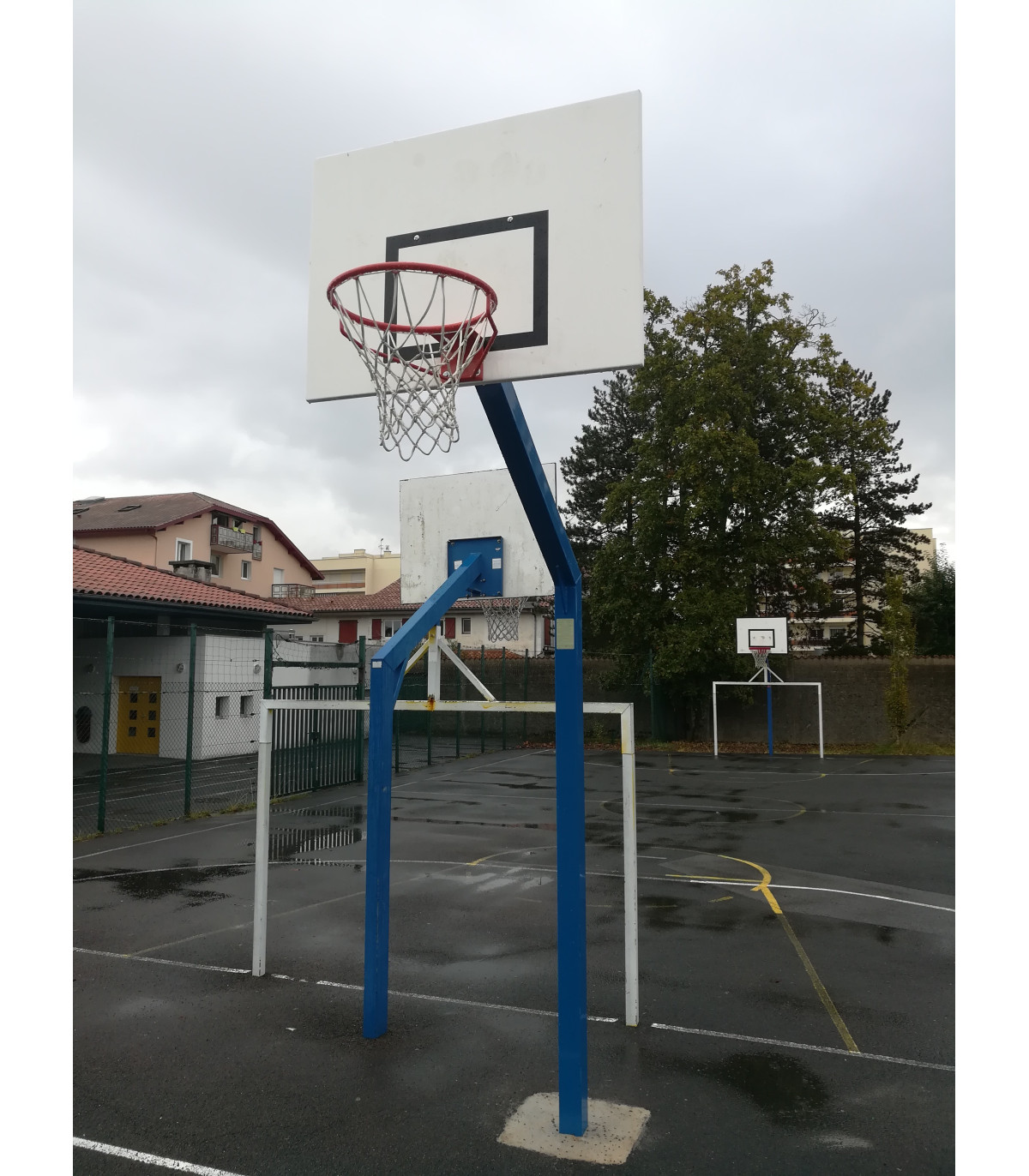 BUT DE BASKET EXTERIEUR POTEAU CARRE DEPORT 1,2M