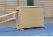 PLINTH BOIS VERTICAL AVEC BANC SUÉDOIS