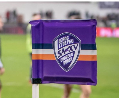 LOT DE 14 DRAPEAUX POTEAUX DE TOUCHE RUGBY PERSONNALISÉS ANGOULEME