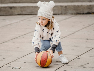 Séance de basket en école maternelle : conseils et astuces pour les enseignants