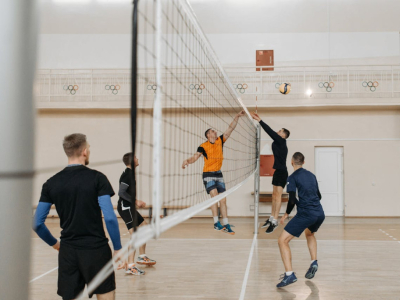 Tout savoir sur les équipements et les normes pour un terrain de volley-ball