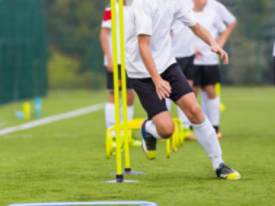 Les équipements indispensables pour le football